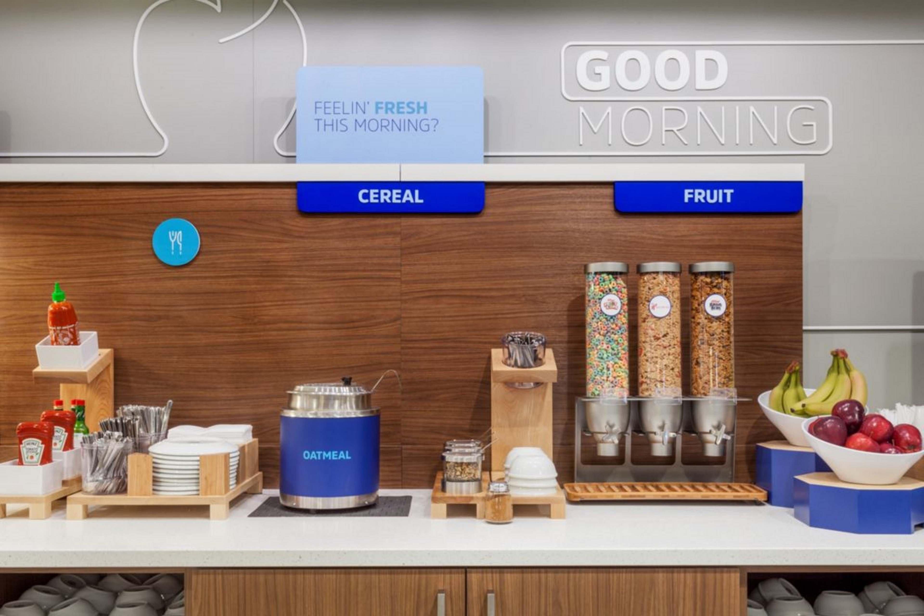 Holiday Inn Express Hotel & Suites San Diego-Escondido By Ihg Exteriör bild