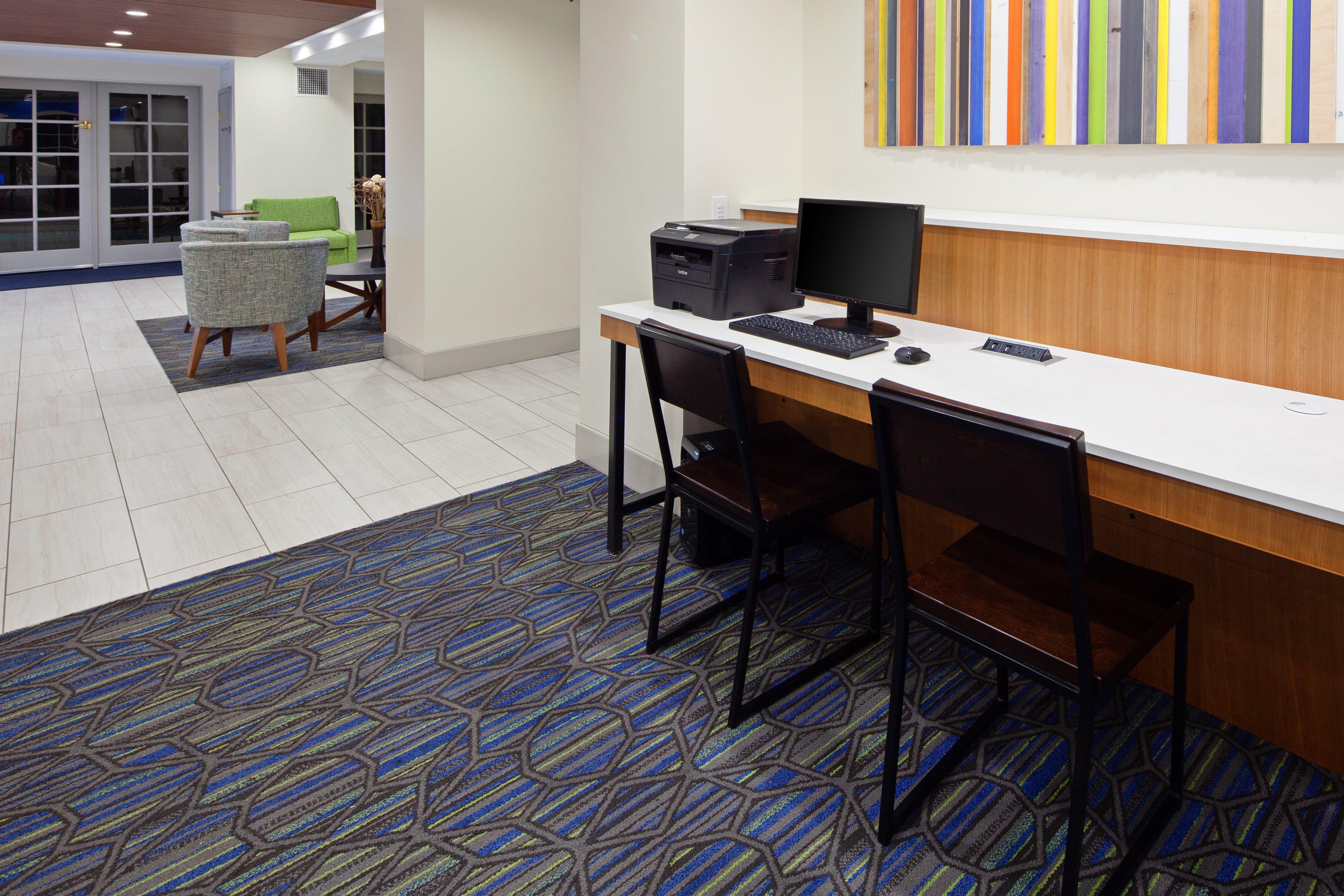 Holiday Inn Express Hotel & Suites San Diego-Escondido By Ihg Exteriör bild